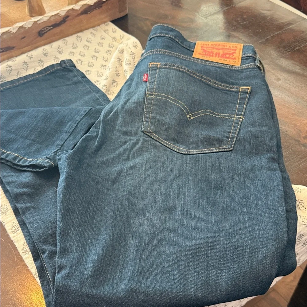 NWOT Levi's 514 Slim Straight Dark Blue Jeans